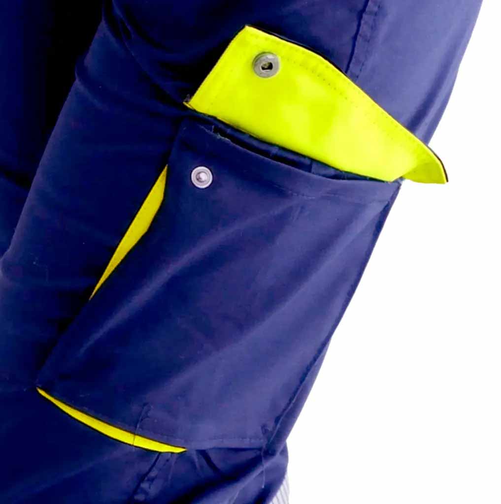 Pantalón de trabajo reflectante de alta visibilidad con amarillo flúor, con bandas reflectantes más anchas, reforzado, resistente, con costura triple y refuerzo de culera, personalizable en Uniforma.  - PR6020