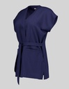 Blusa casaca Cruzada de Mujer tipo kimono ajustable con cinta de color azul para personal de estética Spa y empresas de servicios personalizable con logo de empresa en uniforma, de la marca Garys  - G600027