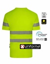 Camiseta de trabajo amarilla de Alta Visibilidad fabricada con Poliéster Reciclado procedente de botellas de plástico con bandas reflectantes del tipo segmentadas discontinuas, personalizables con logo de empresa en Uniforma - V305632